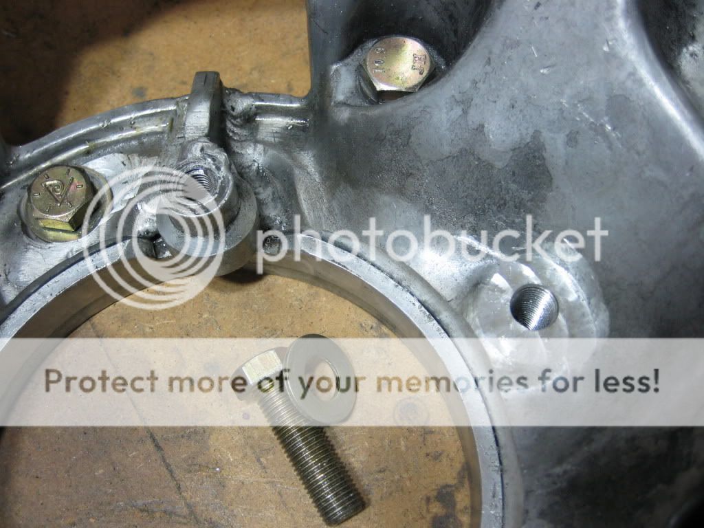 Hydraulic throwout bearing (Ford T5, behind Volvo)